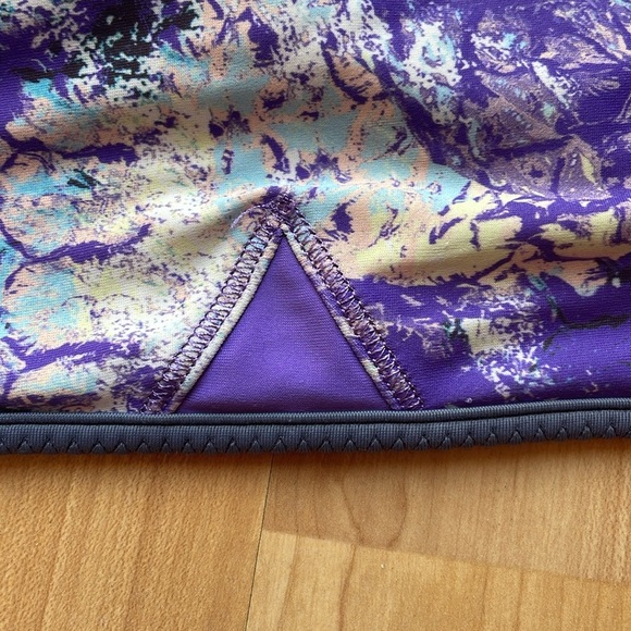 Ivivva by Lululemon swimsuit top - Picture 2 of 8